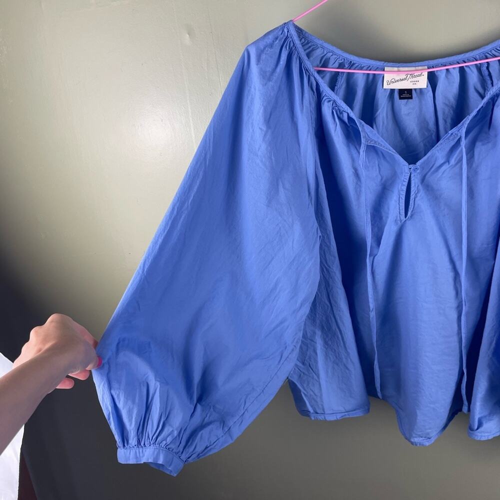 Universal Thread Split Neck Balloon Sleeve Poet B… - image 3